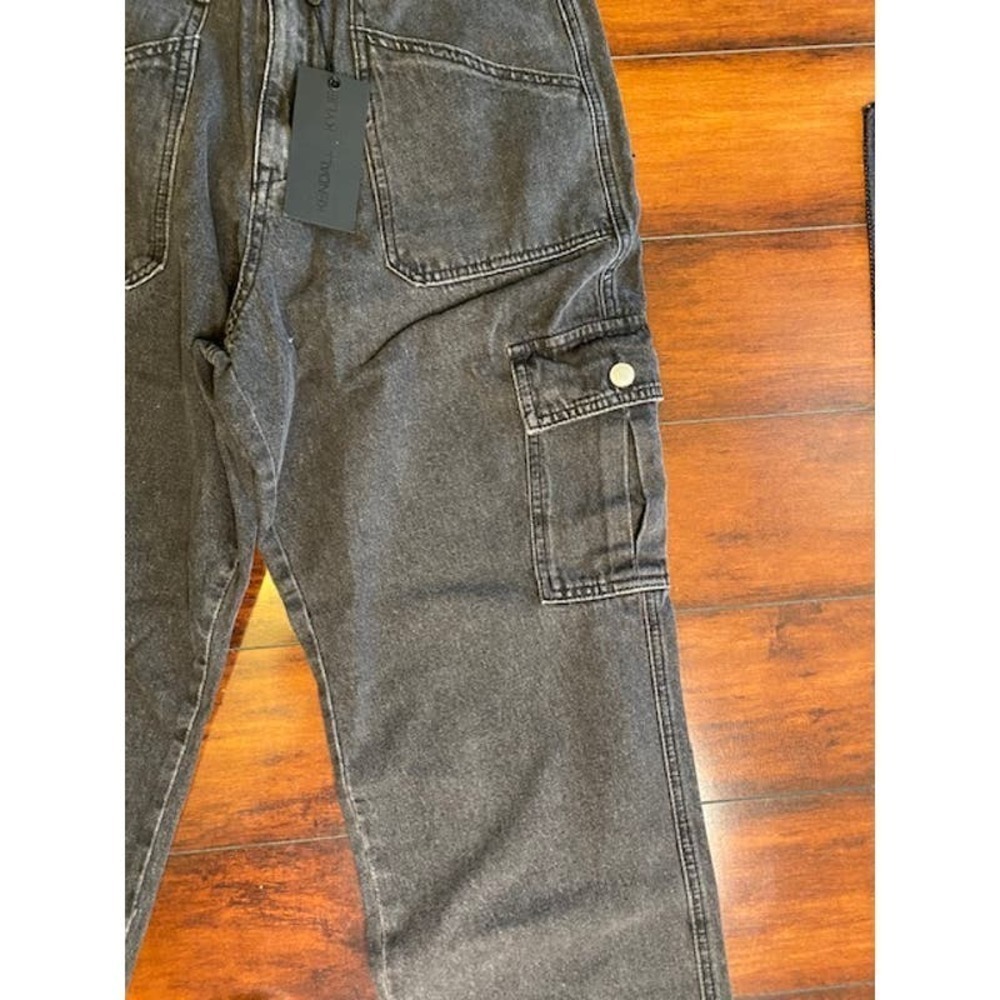 KENDALL + KYLIE Black‎ Washed Cargo Mom Jeans Large NWTs - Picture 3 of 6